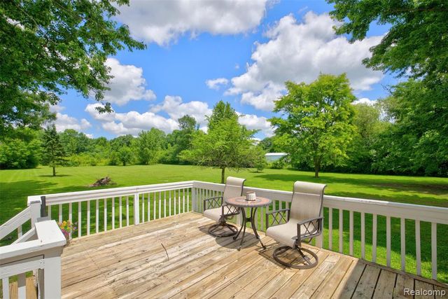 5244 Oleksyn Road, Flint, MI 48504