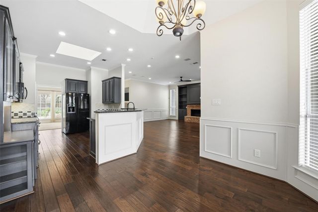 18515 Park Grove Lane, Dallas, TX 75287