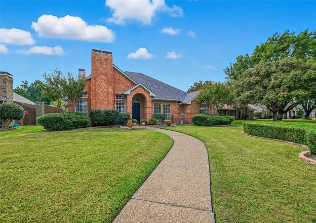 18515 Park Grove Lane, Dallas, TX 75287