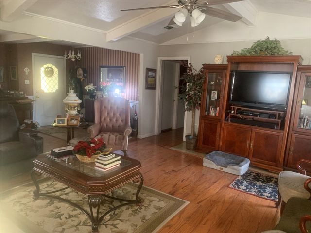 1244 Springbrook Drive, Desoto, TX 75115