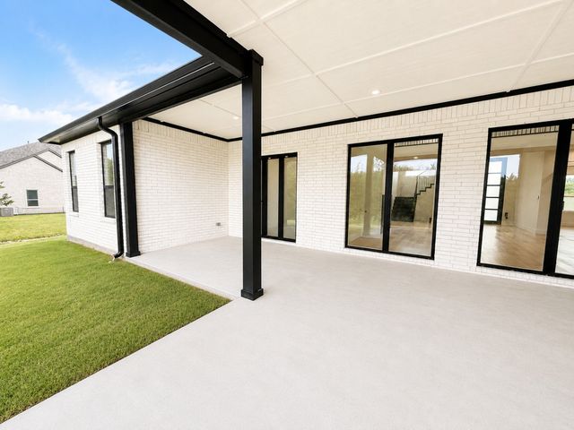 209 Avery Lane, Gunter, TX 75058