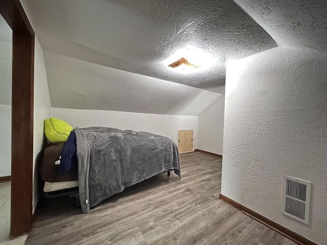 401 GARDNERS ROW, Appleton, WI 54915