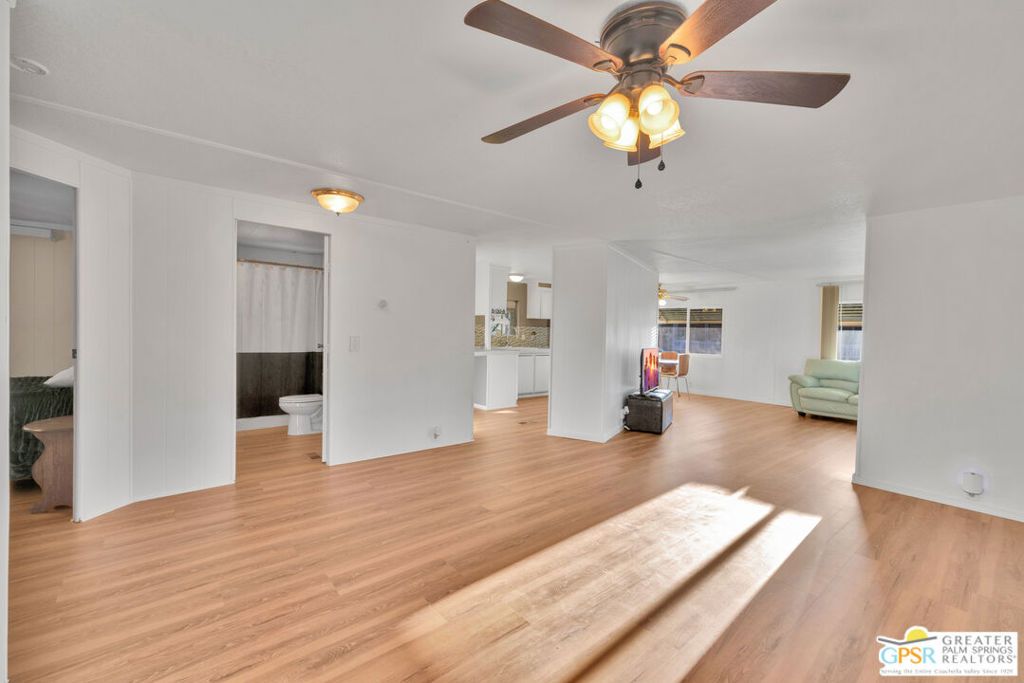 Image 10 of property listing at 462 Coyote, Cathedral City, CA 92234