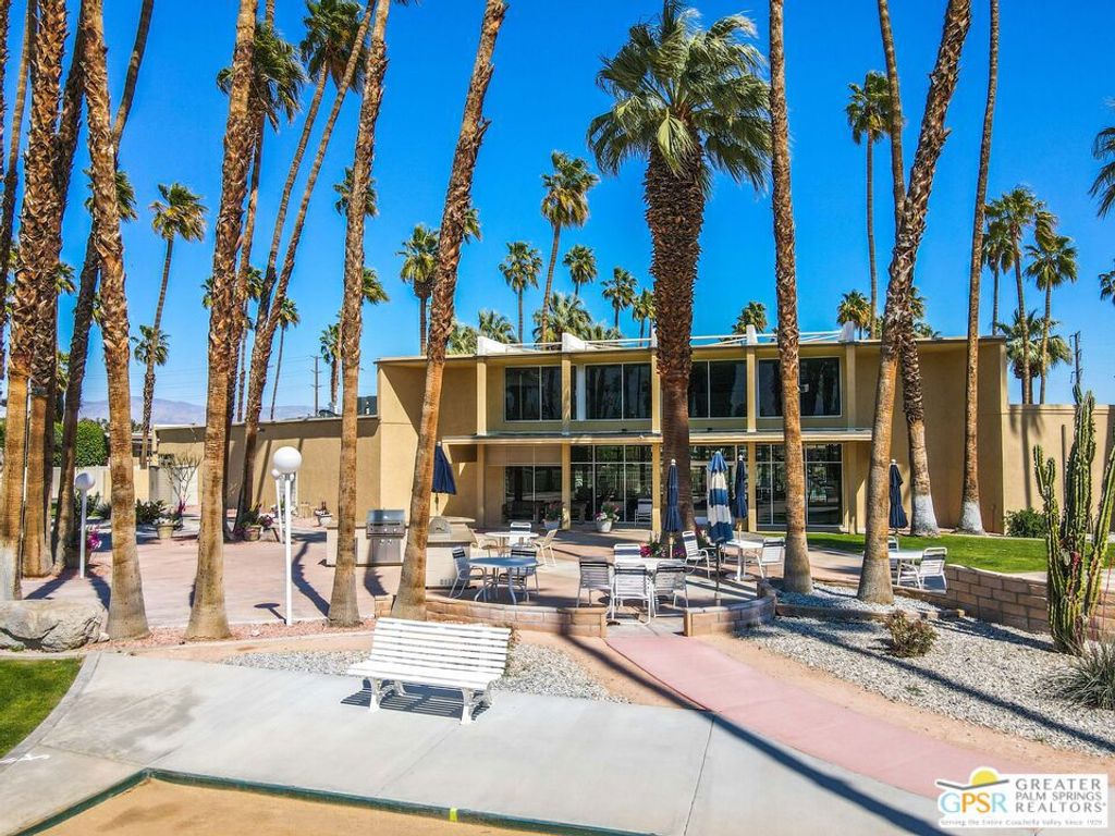 Image 39 of property listing at 462 Coyote, Cathedral City, CA 92234