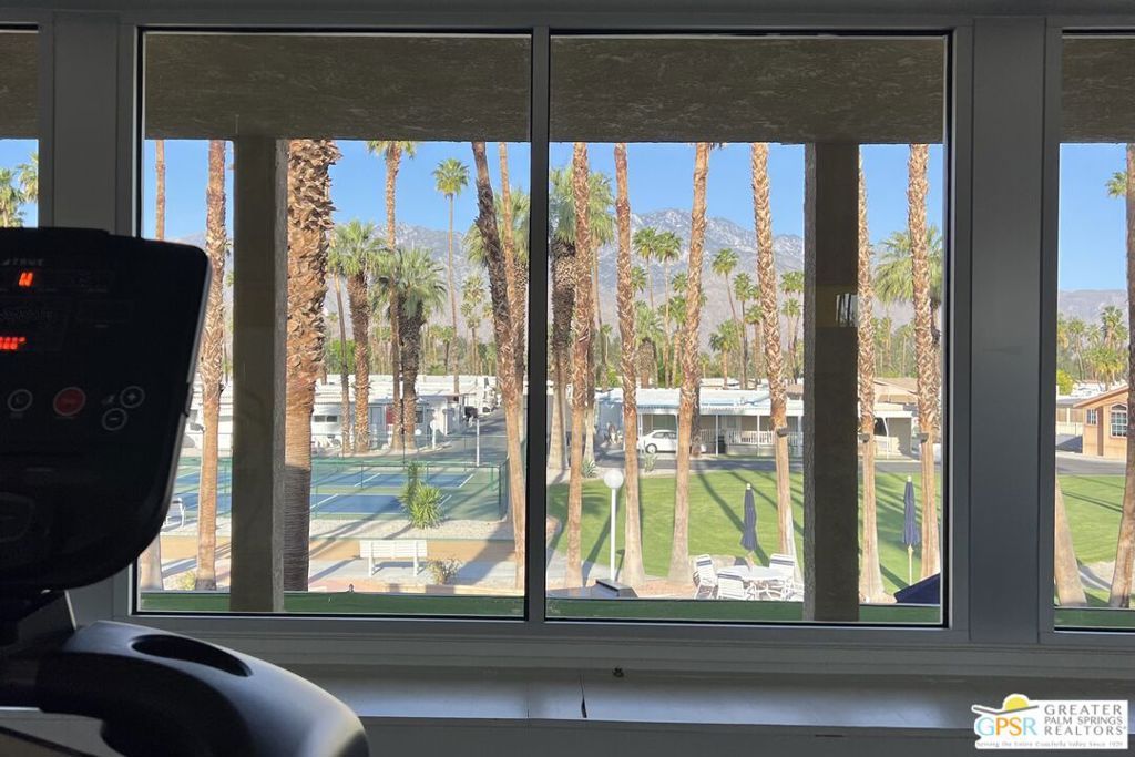 Image 41 of property listing at 462 Coyote, Cathedral City, CA 92234