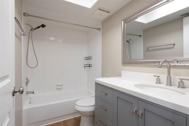 2593 COUNTRYSIDE BOULEVARD 7210, Clearwater, FL 33761