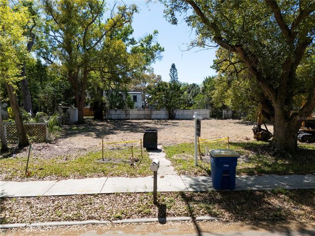 1007 JONES STREET, Clearwater, FL 33755