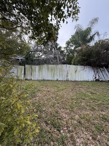 1007 JONES STREET, Clearwater, FL 33755