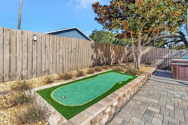 33301 COVENTRY DRIVE, Leesburg, FL 34788