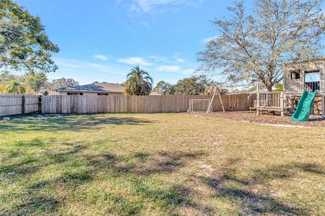 33301 COVENTRY DRIVE, Leesburg, FL 34788