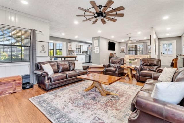 33301 COVENTRY DRIVE, Leesburg, FL 34788