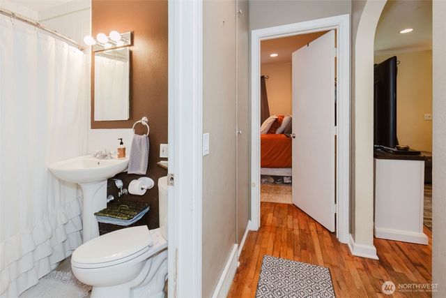 1342 N Montgomery Avenue, Bremerton, WA 98312