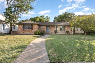 2640 Lakeland Drive, Dallas, TX 75228