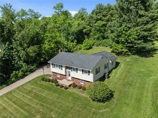71660 Sunny Acres Drive, Martins Ferry, OH 43935