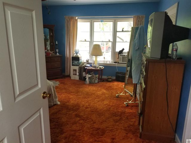 306 Skip Jack Lane, Cadiz, KY 42211