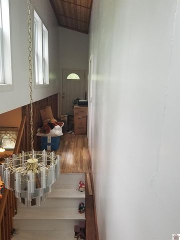 306 Skip Jack Lane, Cadiz, KY 42211