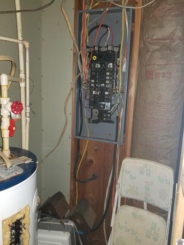 306 Skip Jack Lane, Cadiz, KY 42211