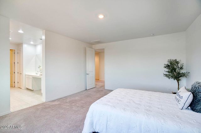 9318 E SECTOR Drive, Mesa, AZ 85212