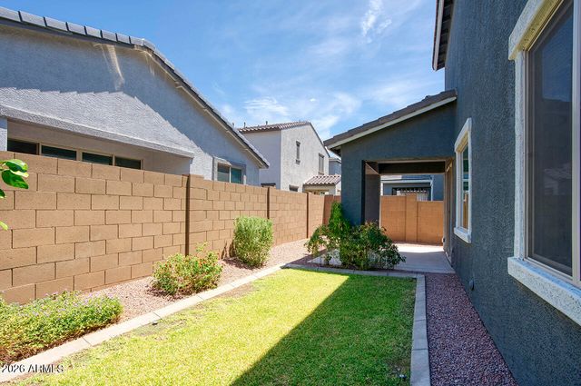 9318 E SECTOR Drive, Mesa, AZ 85212
