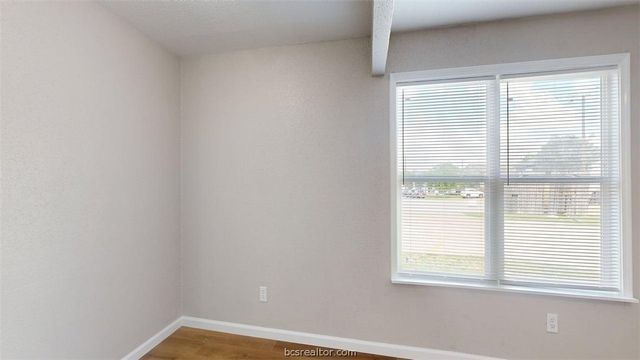 806 Oran Circle F, Bryan, TX 77801