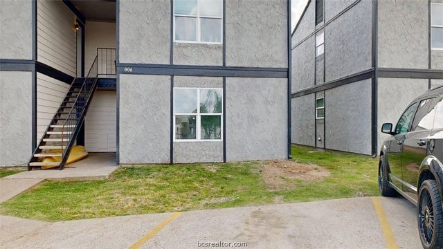 806 Oran Circle F, Bryan, TX 77801