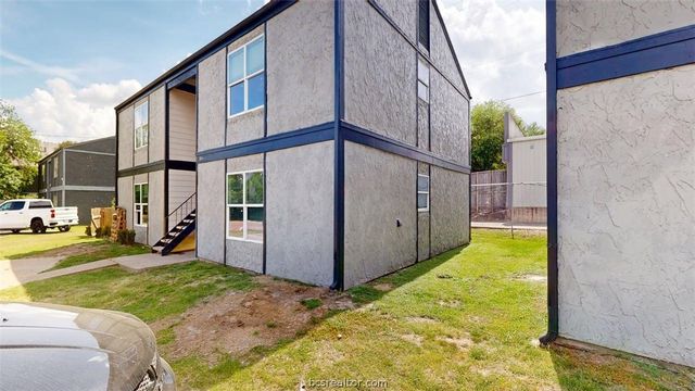 806 Oran Circle F, Bryan, TX 77801