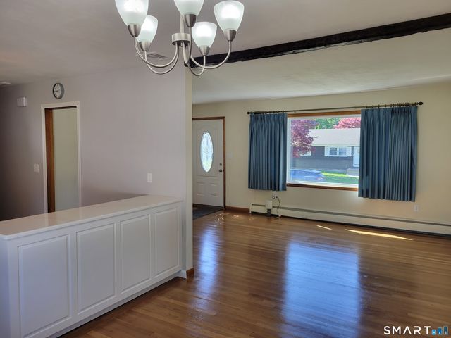 30 Springdale Avenue, Stratford, CT 06614