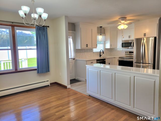 30 Springdale Avenue, Stratford, CT 06614