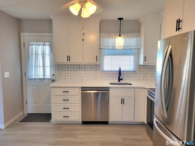 30 Springdale Avenue, Stratford, CT 06614
