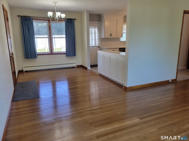 30 Springdale Avenue, Stratford, CT 06614