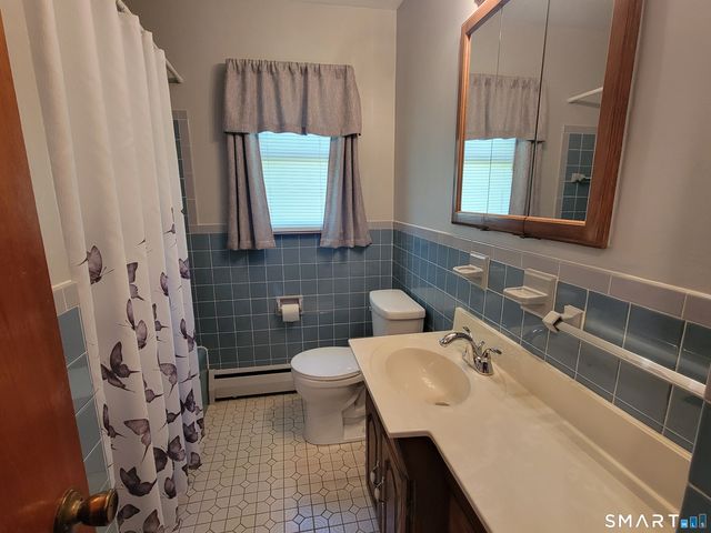 30 Springdale Avenue, Stratford, CT 06614