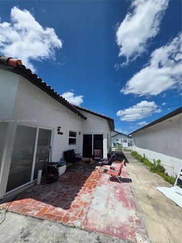 710 SW 99th Ct Circle, Miami, FL 33174