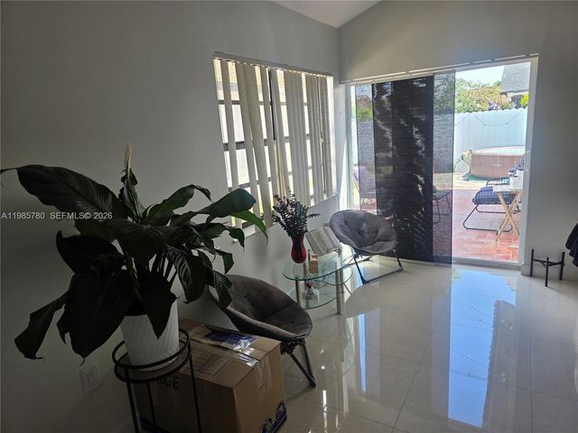 710 SW 99th Ct Circle, Miami, FL 33174