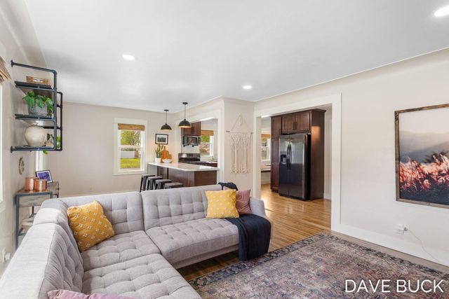 283 W 28th Street, Holland, MI 49423