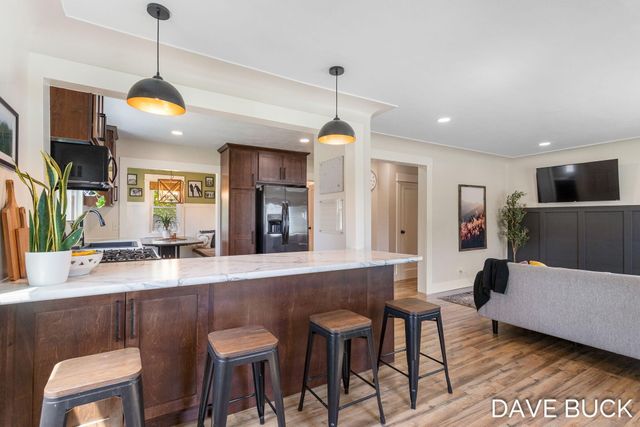 283 W 28th Street, Holland, MI 49423