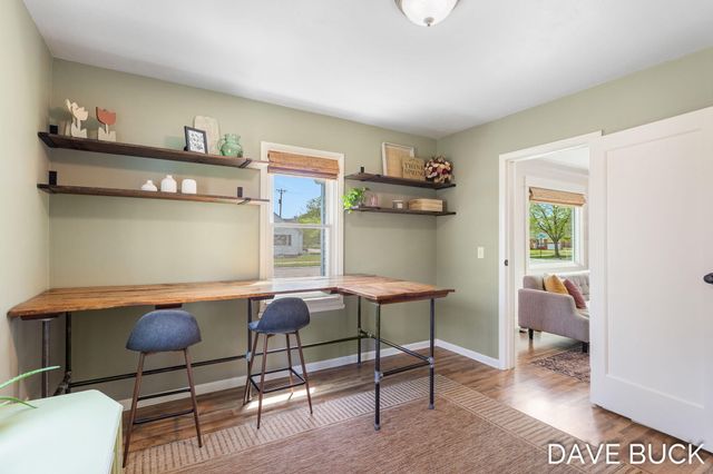283 W 28th Street, Holland, MI 49423