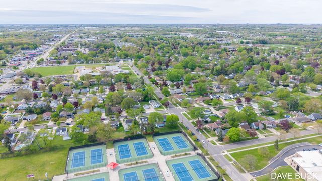 283 W 28th Street, Holland, MI 49423