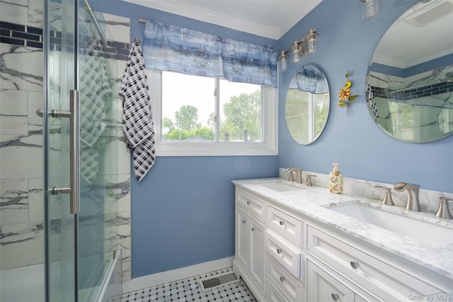 11 Princeton, Red Hook, NY 12571