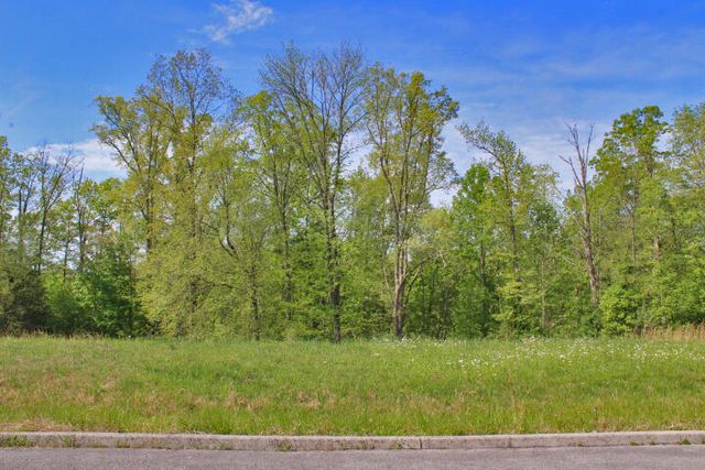 100 Lake Crest Drive, Somerset, KY 42503