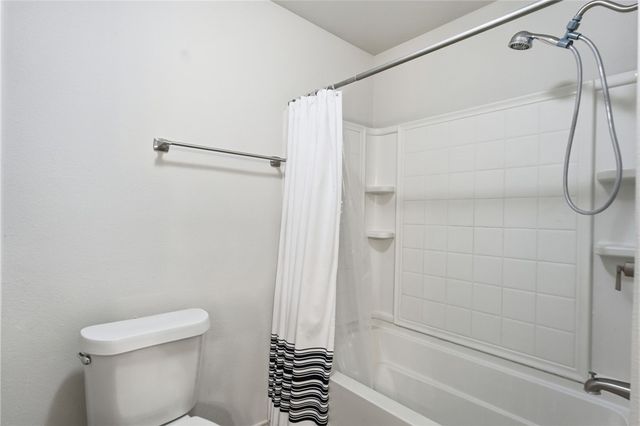 10522 Pioneer Dr, Corpus Christi, TX 78410