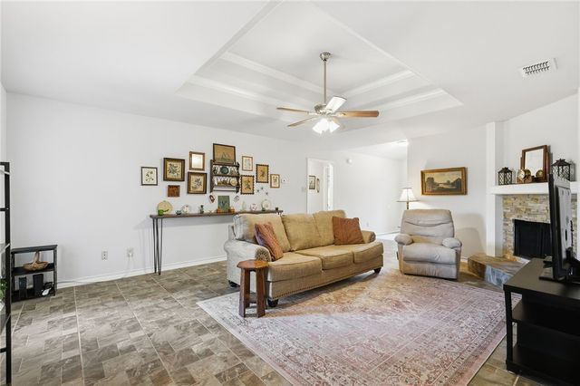 10522 Pioneer Dr, Corpus Christi, TX 78410