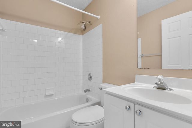 7151 NATURES RD, Columbia, MD 21046