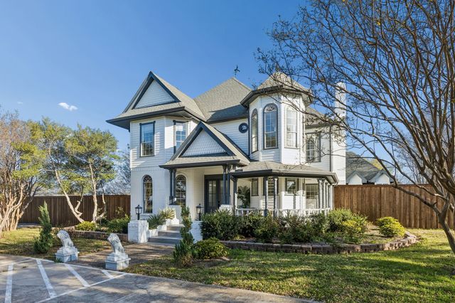 3706 Castle Drive, Rowlett, TX 75089