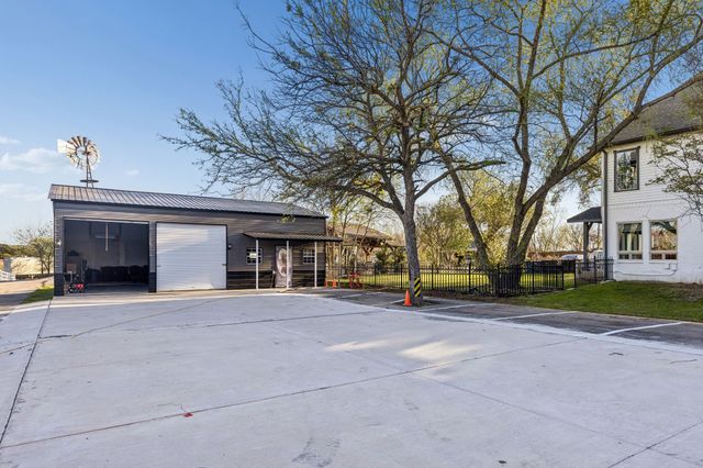 3706 Castle Drive, Rowlett, TX 75089
