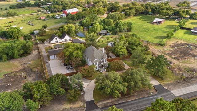 3706 Castle Drive, Rowlett, TX 75089