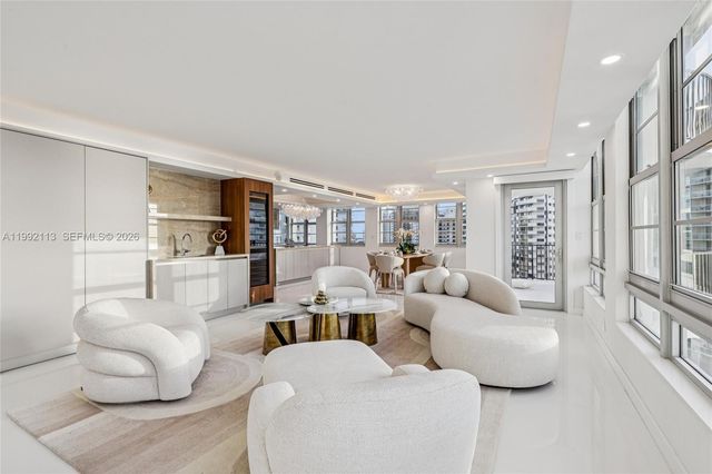 5660 Collins Ave 11C, Miami Beach, FL 33140