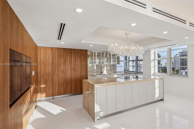 5660 Collins Ave 11C, Miami Beach, FL 33140