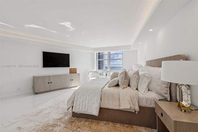 5660 Collins Ave 11C, Miami Beach, FL 33140