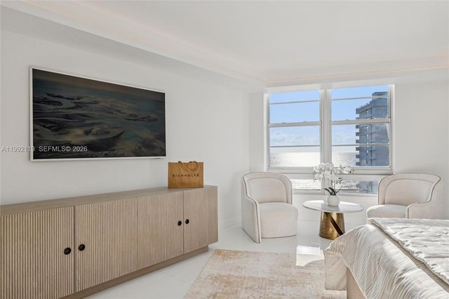 5660 Collins Ave 11C, Miami Beach, FL 33140