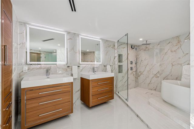 5660 Collins Ave 11C, Miami Beach, FL 33140